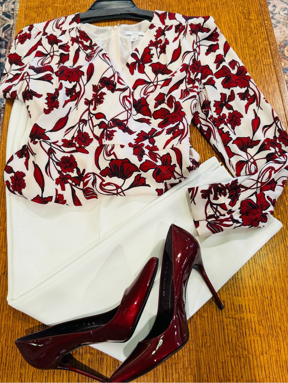 Lewit Silk Blouse with burgundy Floral Print